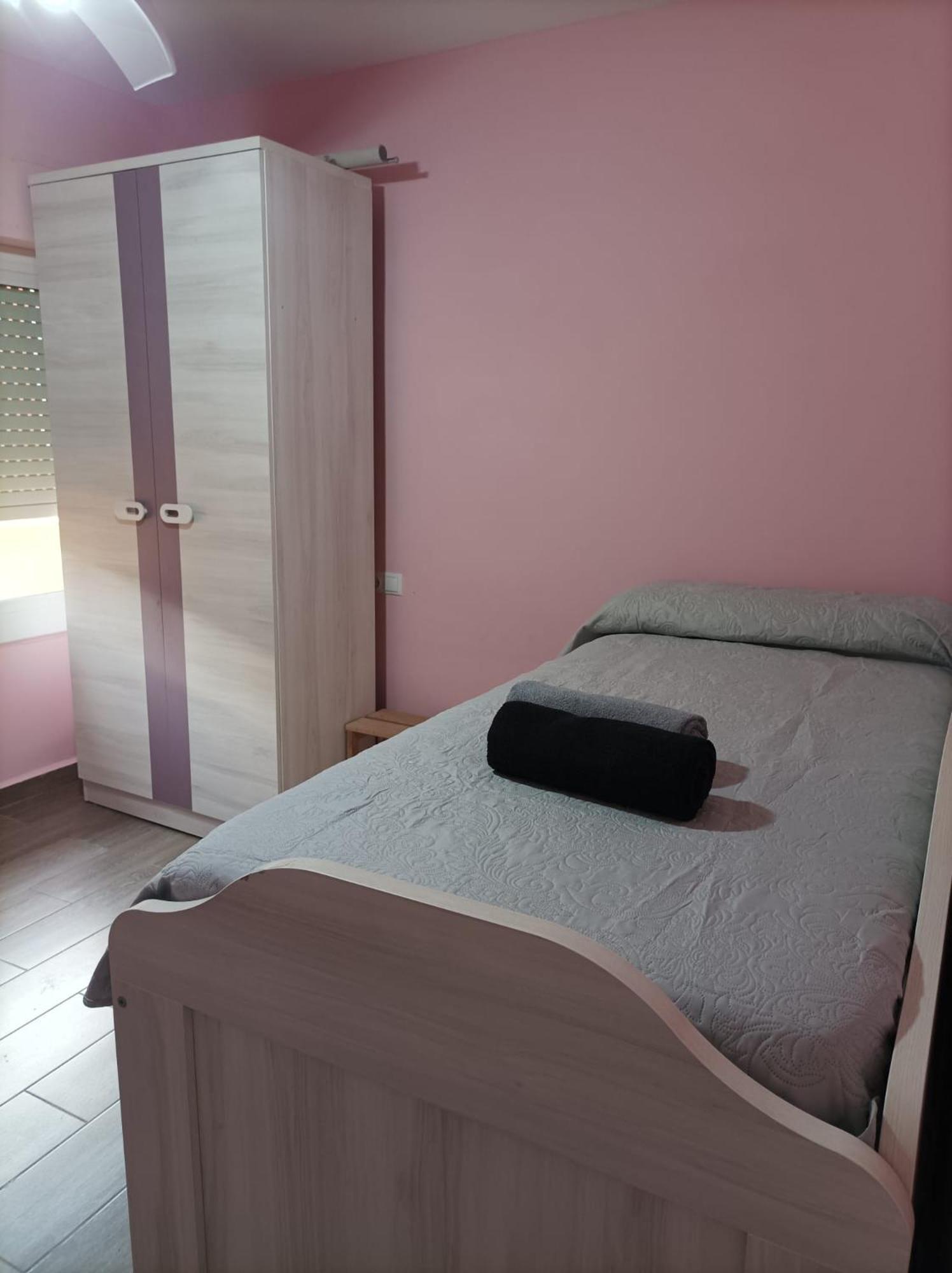 Alojamiento Alisson Apartman Villena Kültér fotó